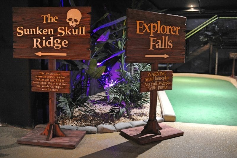 Mini golf courses