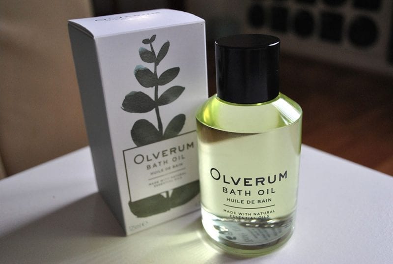 Bath oil