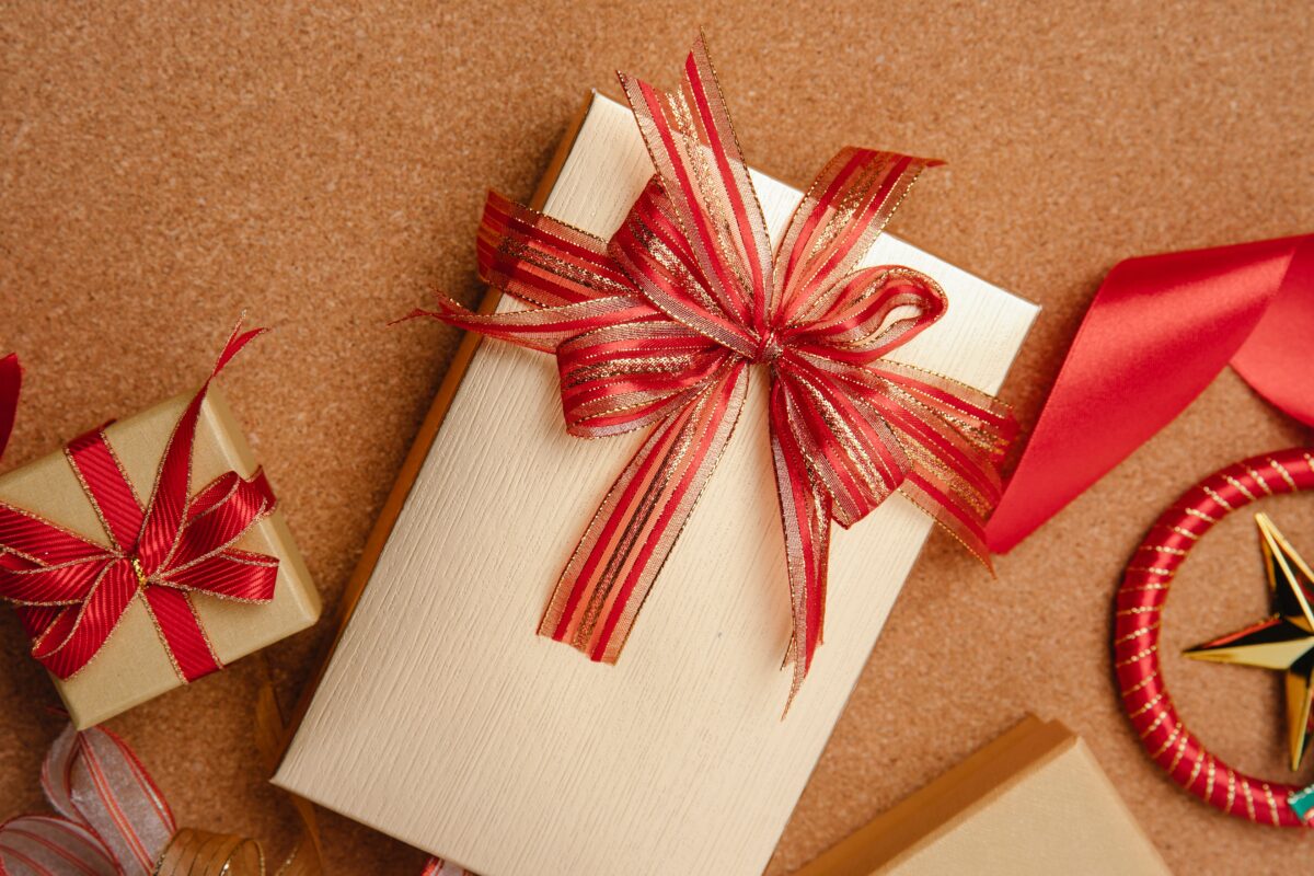 My Christmas Gift Guide for Him & Her