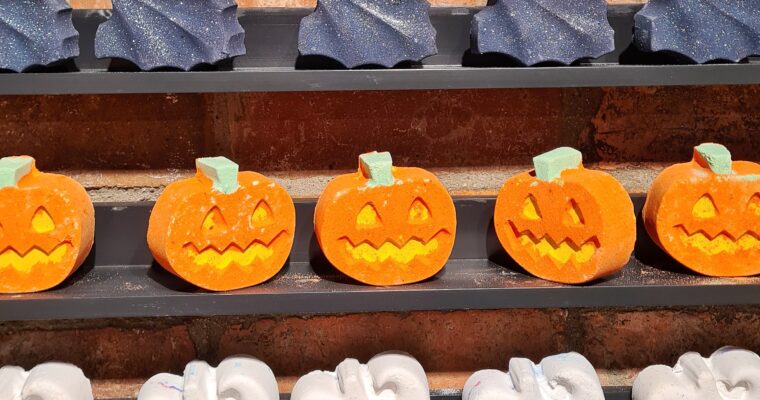 An Autumn & Halloween Lush Haul
