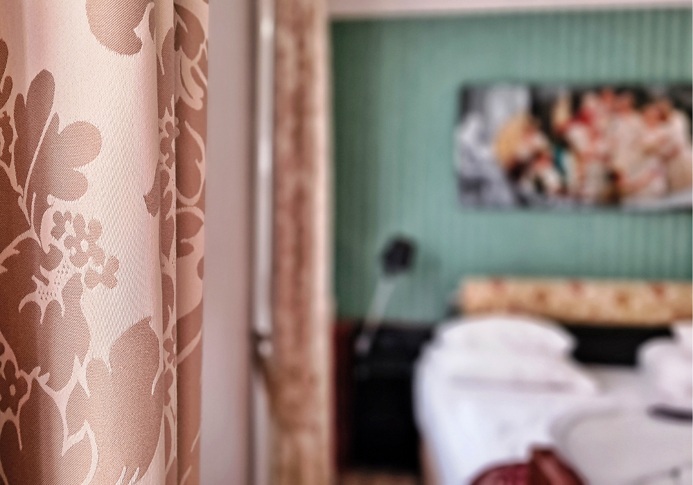 Mercure bedroom in Vienna
