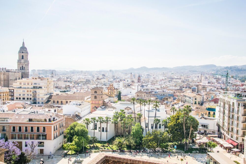 Reasons to hire a family car on a holiday to Malaga