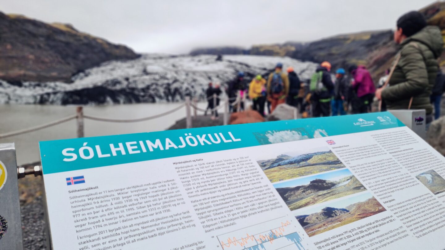 Golden circle bus tour, Iceland