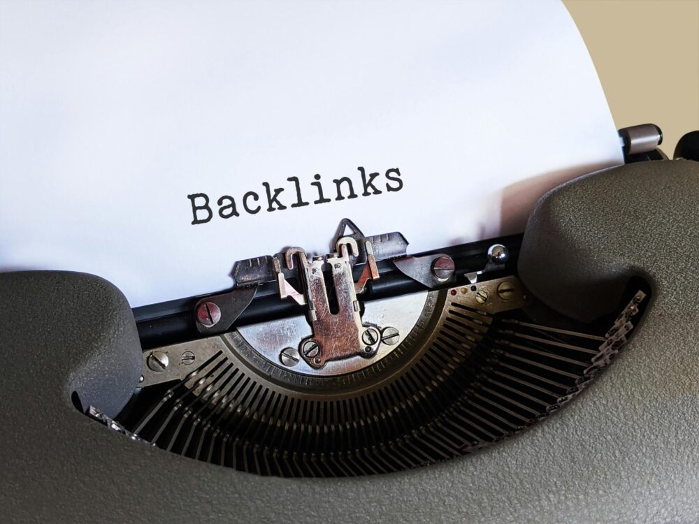 Evaluating the ROI of Different Backlink Strategies: A Cost-Benefit Analysis