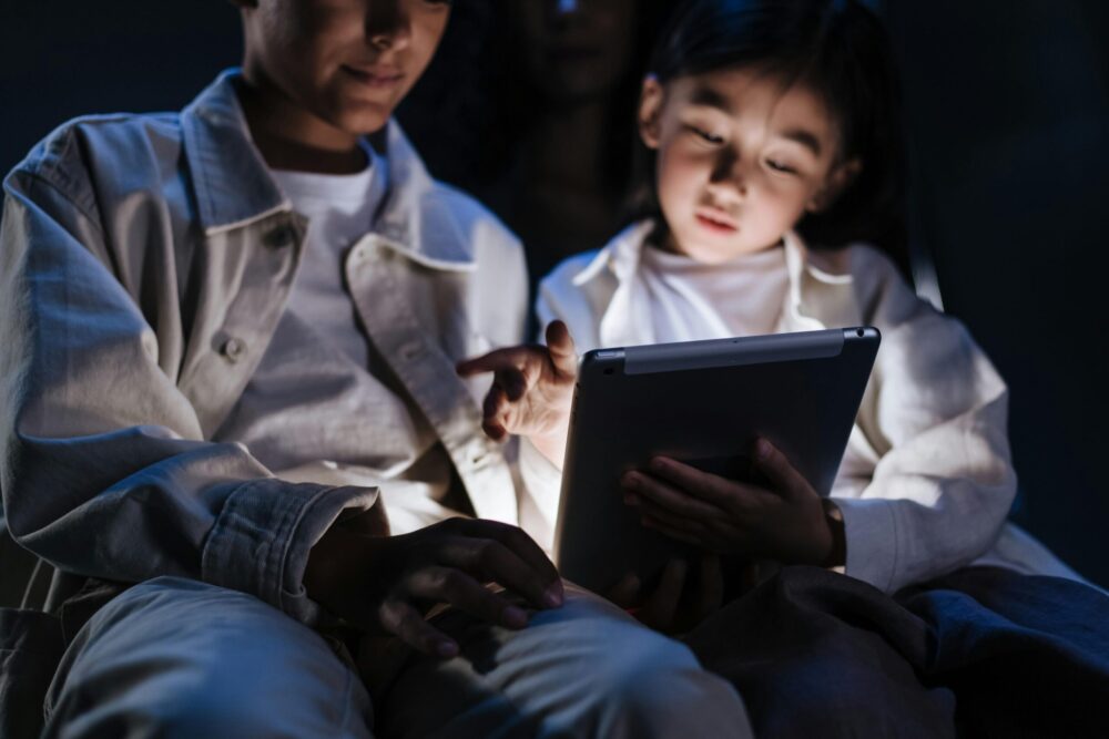 Eight Essential Tips for Protecting Your Child Online
