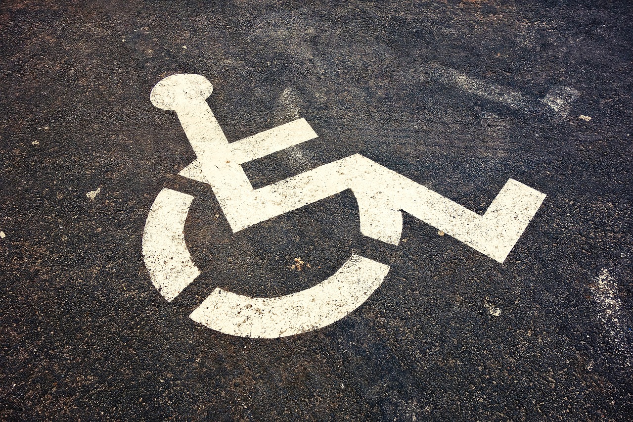 Top Tips for Family Travel: Choosing the Right Wheelchair Accessible Vehicl