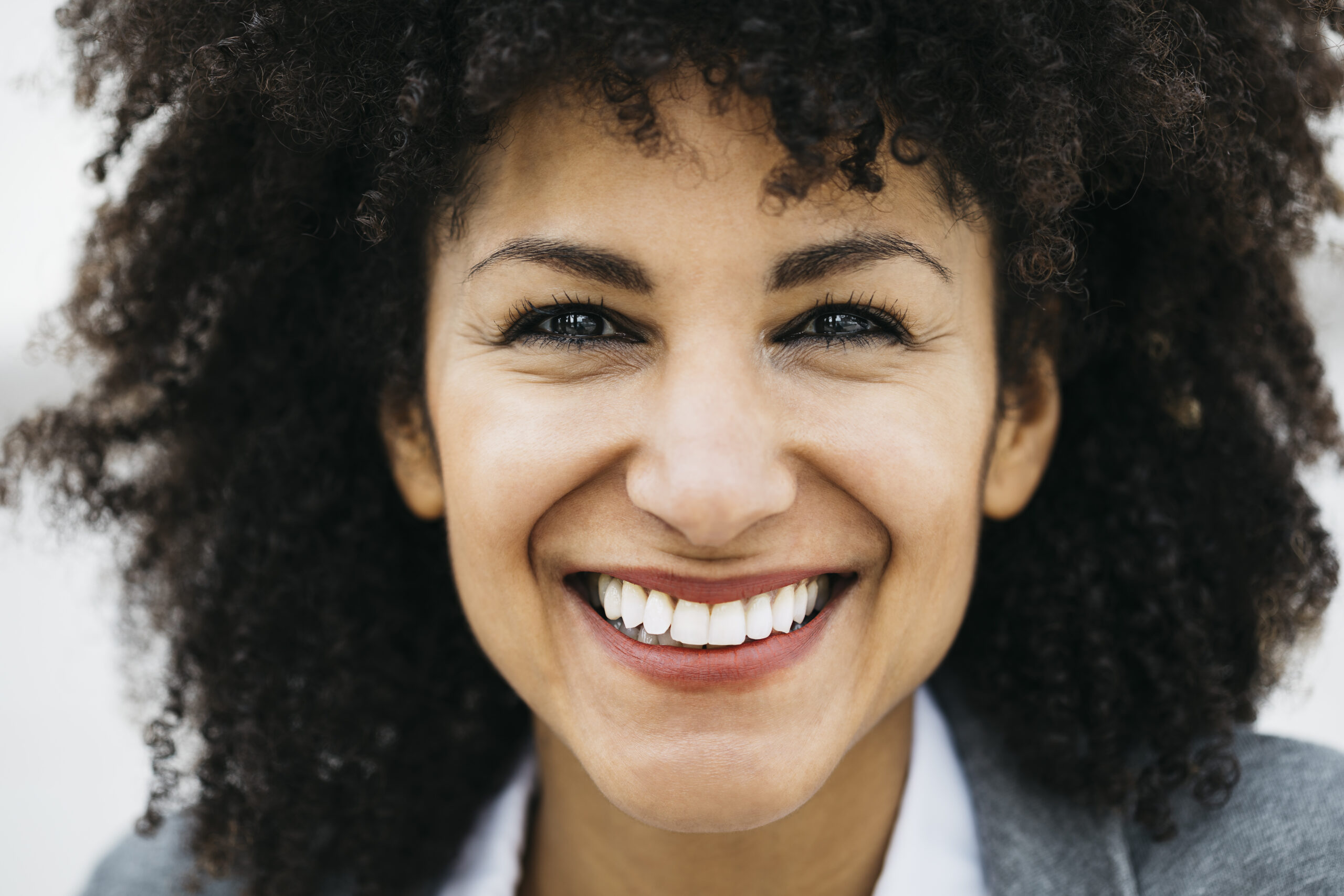Smile Your Way into 2025