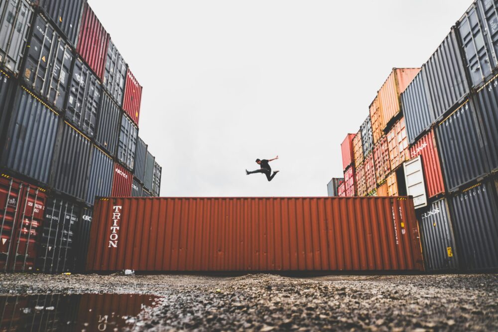 Top Reasons to Use Moving Container in Dallas When Relocating with Kids