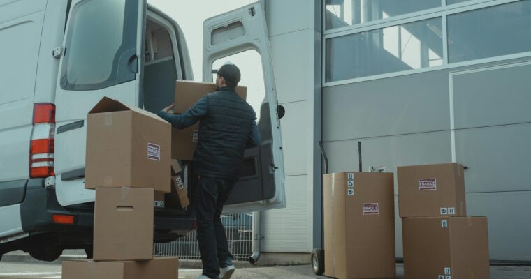 Choosing the Right Car Shipping Method for Your Vehicle
