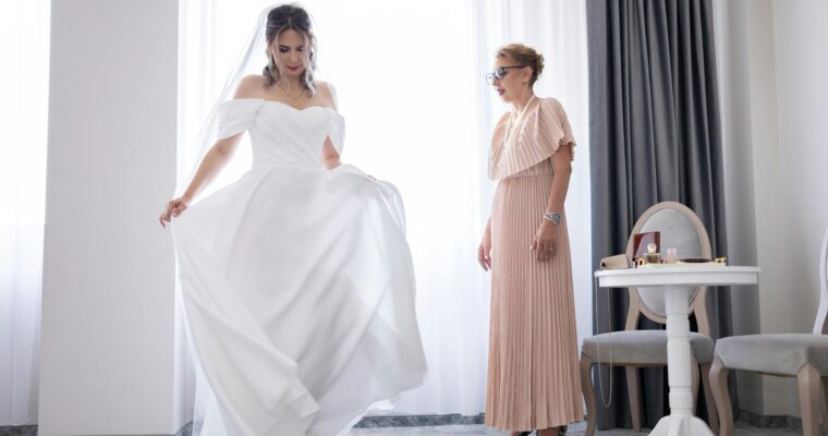 Mother of the Bride Dresses: Elegant Choices for 2024-2025