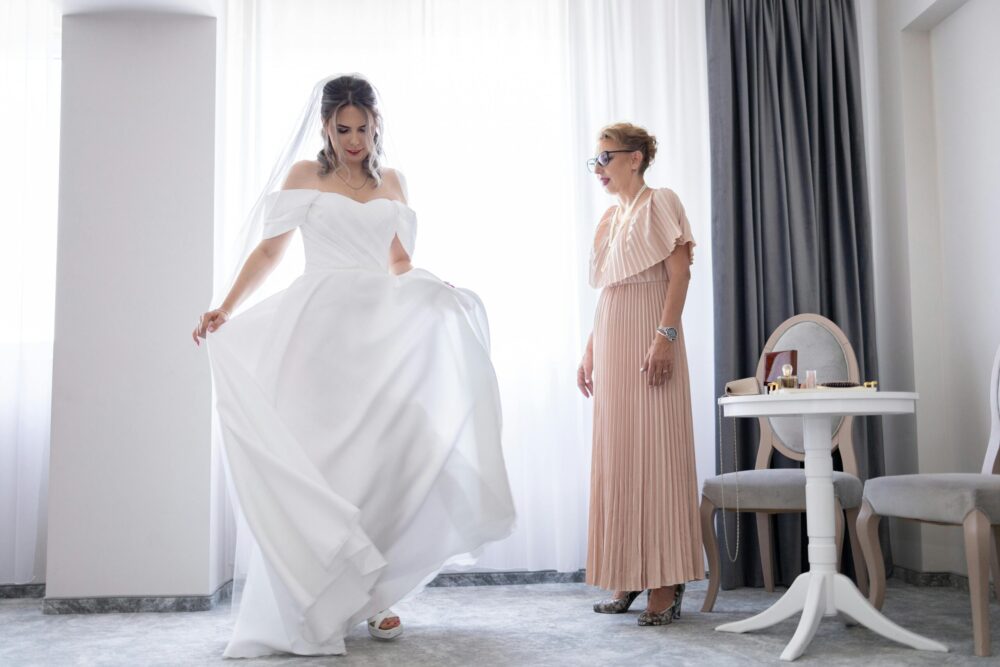 Mother of the Bride Dresses: Elegant Choices for 2024-2025