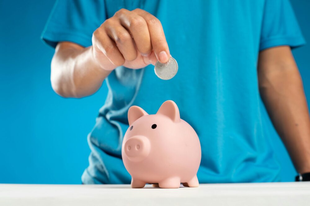 5 Tips to Deposit Regularly to Your Bank Account, Even If You’re Busy