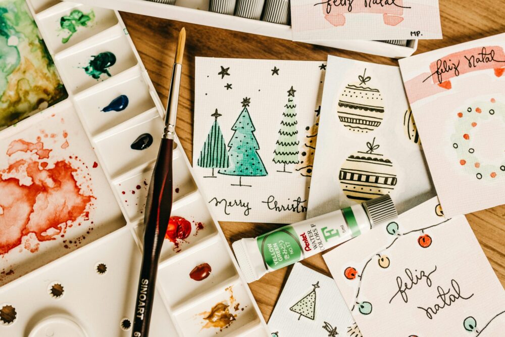 Haven’t Written Your Christmas Cards Yet? This Clever Quiz Has Your Back