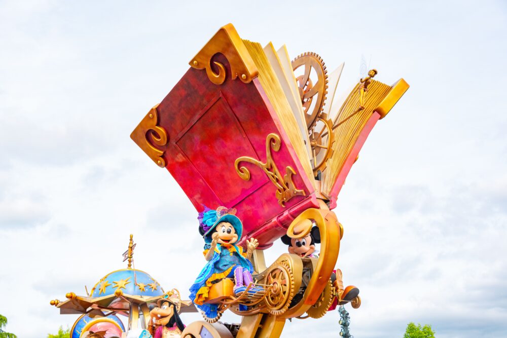 The World’s Best Theme Parks: Every Disney Park + Bonus Pick: Canada’s Wonderland