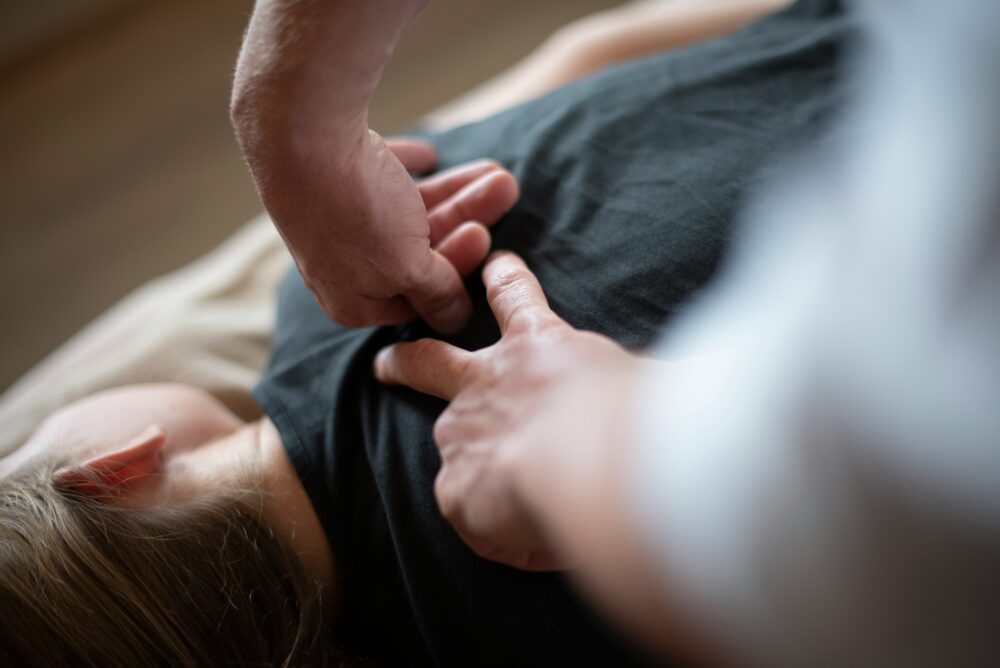 How Chiropractic Care Can Support Mobility During a Busy Family Life