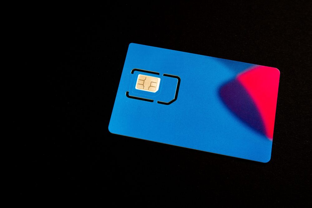 Why eSIM for International Travel Is the Future of Global Connectivit